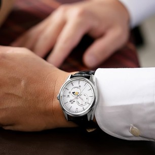 Наручные часы Orient Contemporary RA-AK0310S