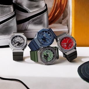 Мужские наручные часы Casio G-Shock GM-2100B-3A