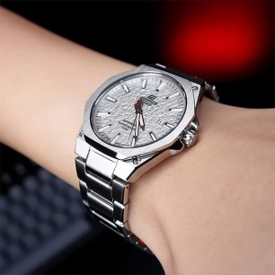 Мужские наручные часы Casio Edifice EFR-S108DE-8A