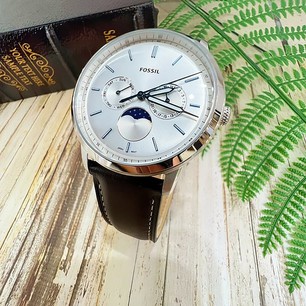 Наручные часы Fossil Neutra FS5905